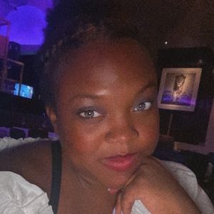 Meet your Posher, Caresse